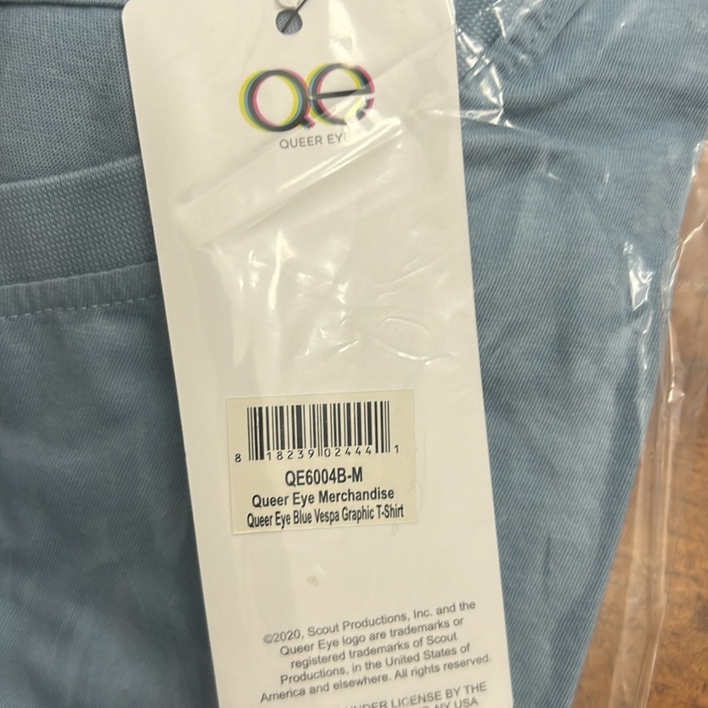 Queer Eye new in package blue Vespa graphic tshirt size Medium
